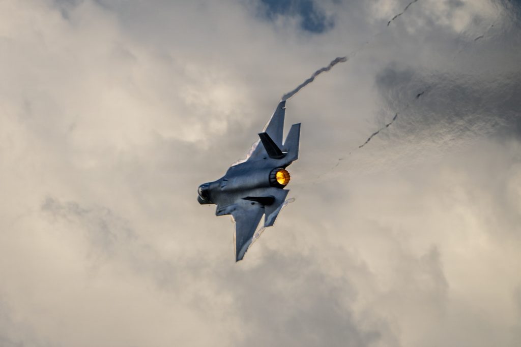 فروش ۲۴.۳ میلیارد دلاری جنگنده‌های F-35 به عربستان تصویب شد